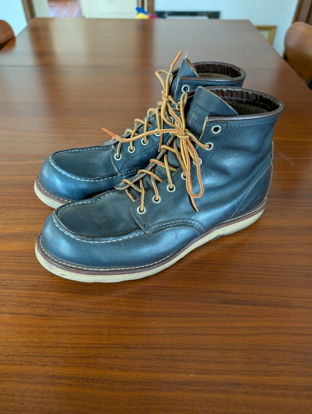 Red Wing Classic Moc Toe Boots Navy Portage Made In USA 8882 Men’s Size 9.5
